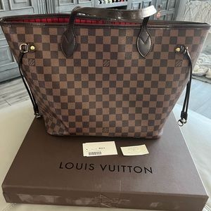Louis Vuitton - Neverfull NM Medium size Damier purse.  Serial number SD41.